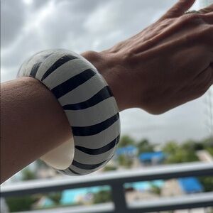 🦓Hand painted Black and White Striped Bangle Bracelet